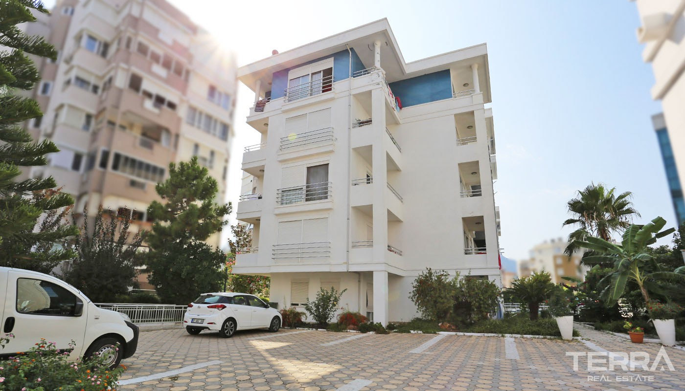 Low-cost Apartments for Sale in Antalya Konyaaltı 900 m from the Beach - 33916