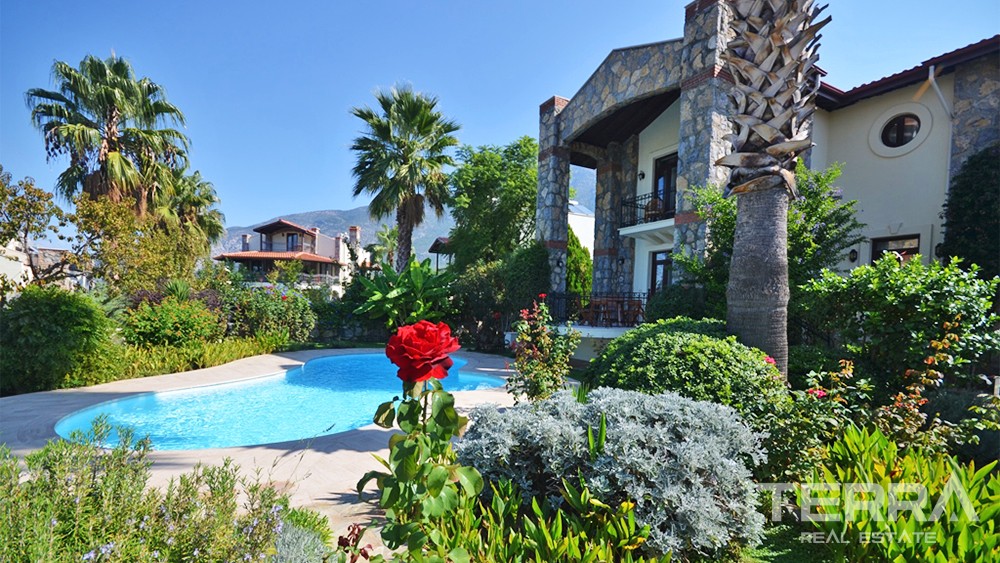Fully Furnished House in Fethiye with Private Swimming Pool and Garden - 34011