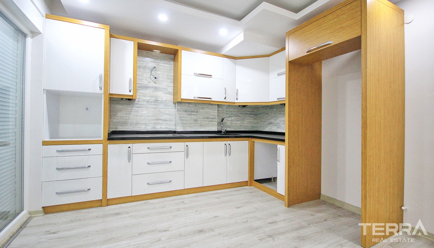 Ready Antalya Flats for Sale Located 600 m from Konyaaltı Beach - 34061