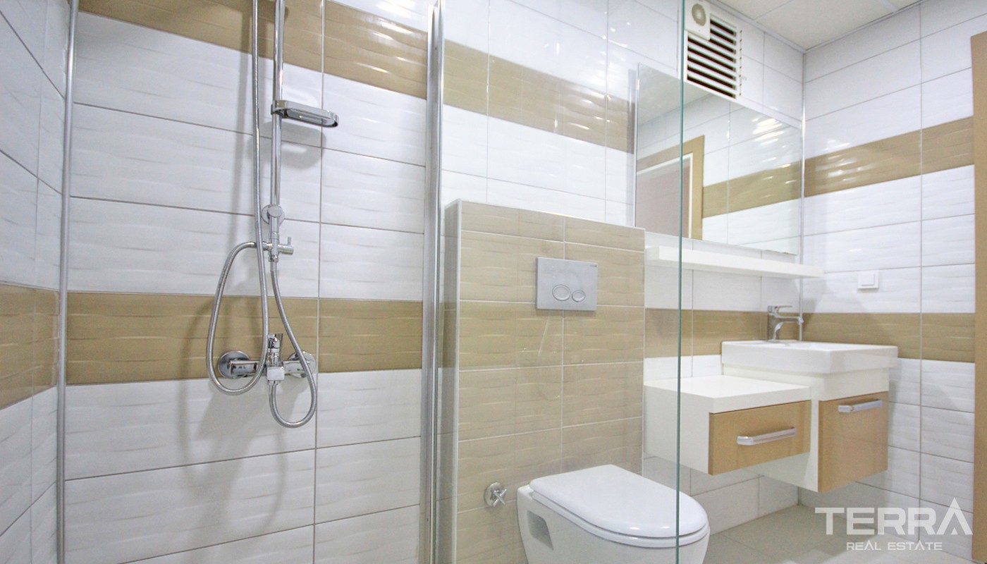 Ready Antalya Flats for Sale Located 600 m from Konyaaltı Beach - 34083