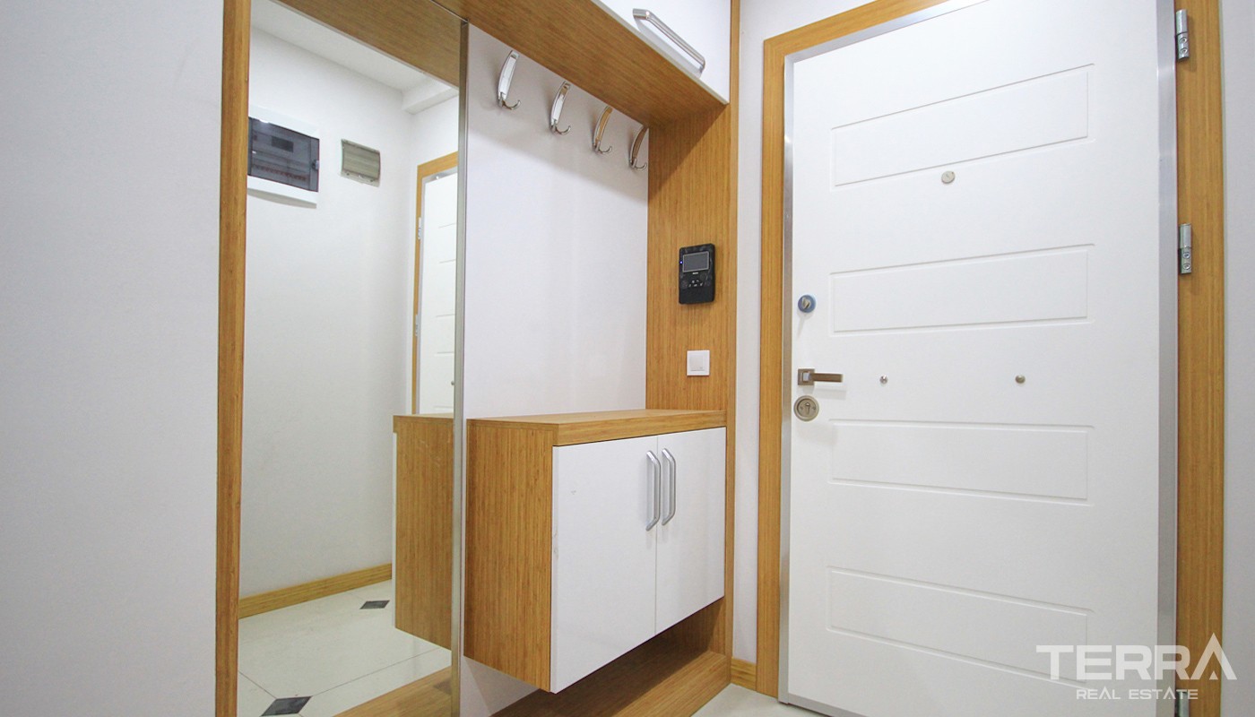 Ready Antalya Flats for Sale Located 600 m from Konyaaltı Beach - 34086
