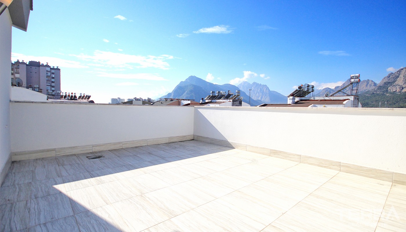 Ready Antalya Flats for Sale Located 600 m from Konyaaltı Beach - 34089