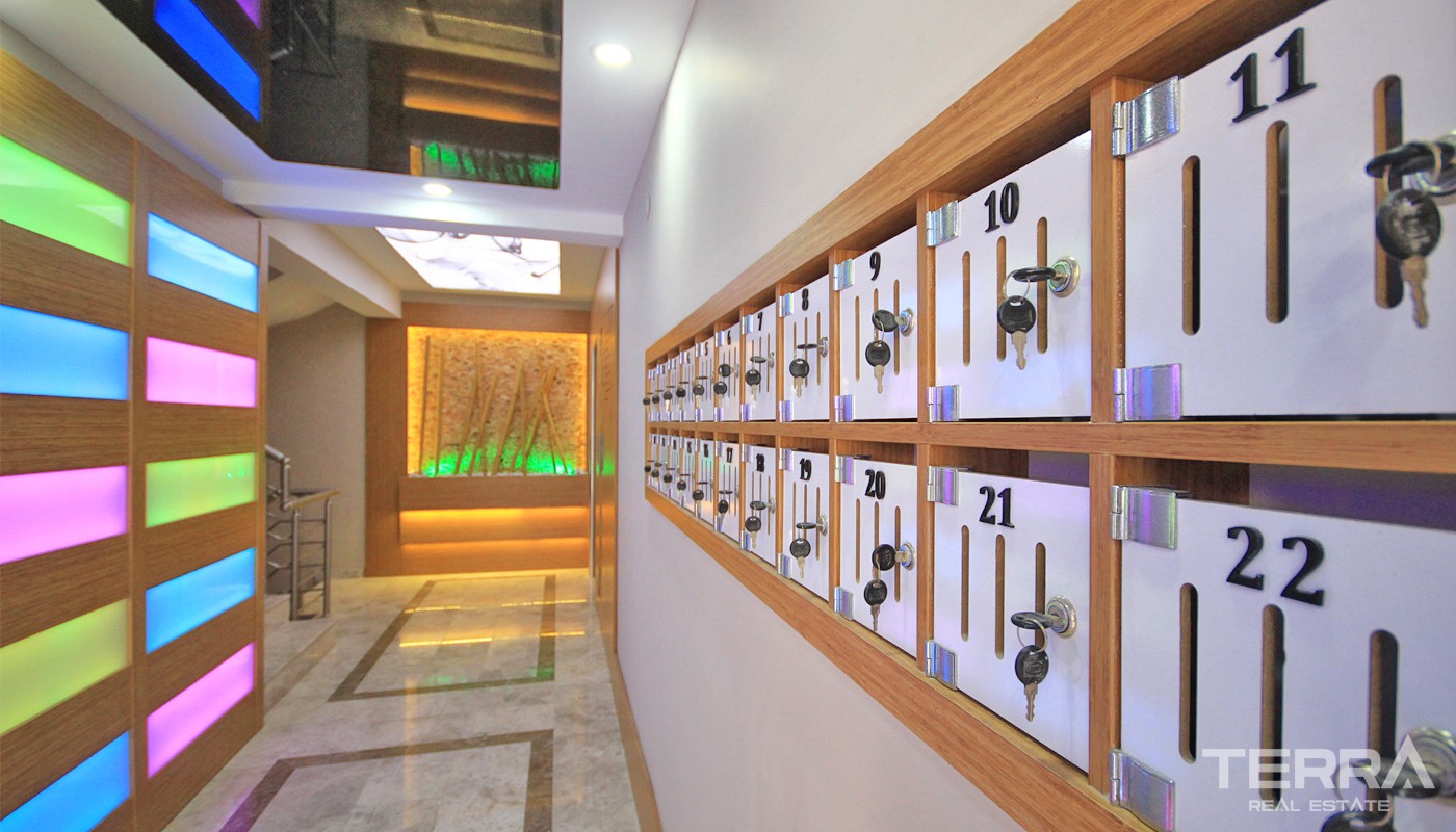 Ready Antalya Flats for Sale Located 600 m from Konyaaltı Beach - 34093