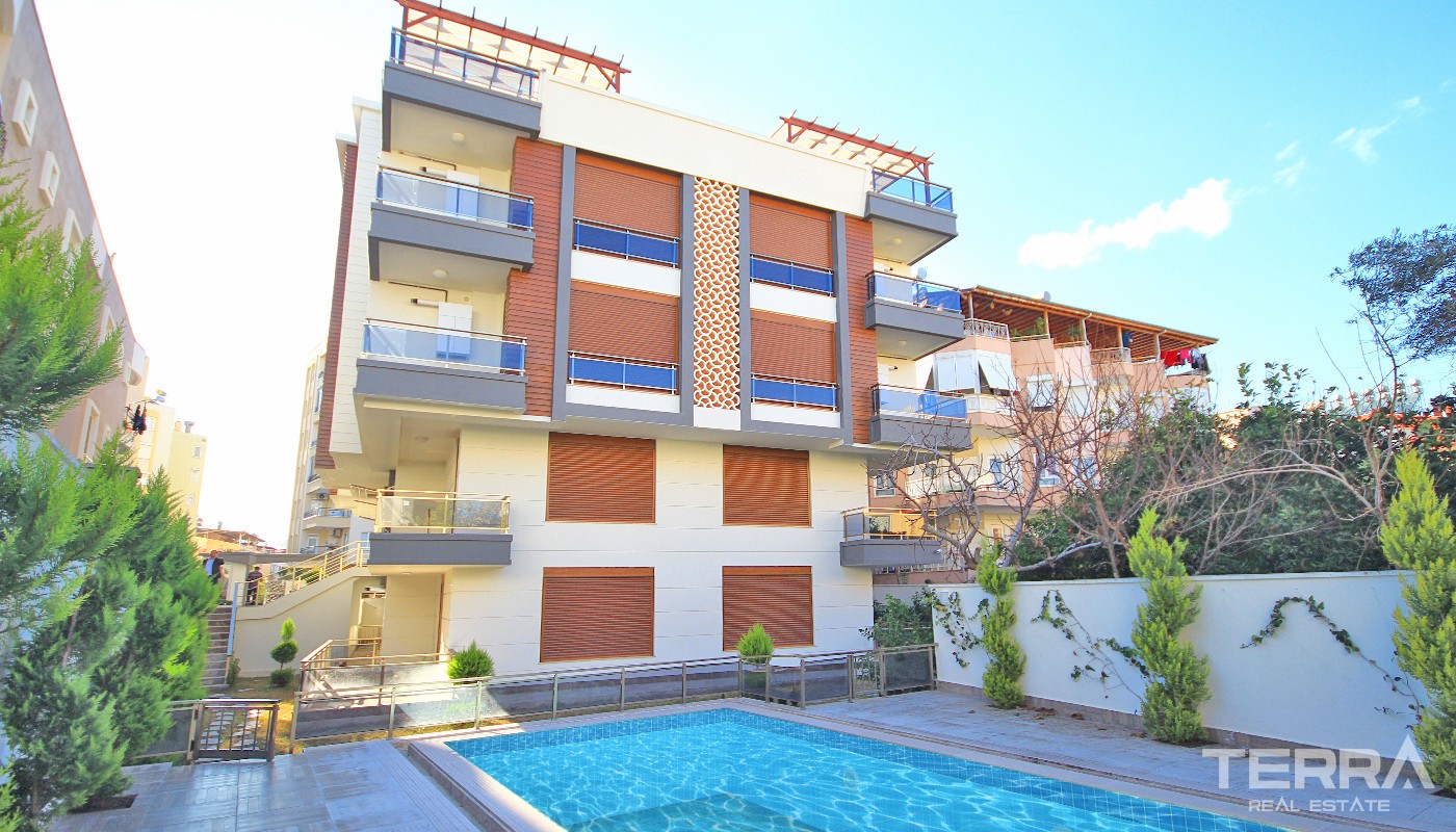 Family Apartments in Antalya for Sale Located 200 m to the Beach