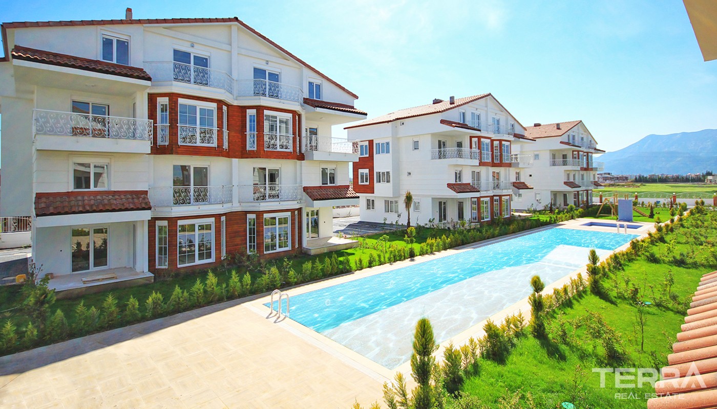 Spacious Antalya Apartments Surrounded by Nature in Döşemealtı - 34134