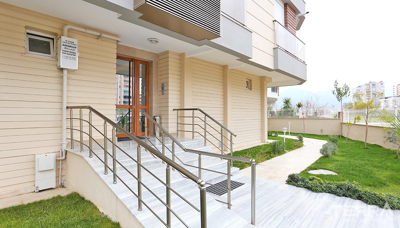 Key-ready Antalya Apartments with Prime Location in Konyaaltı - 34190