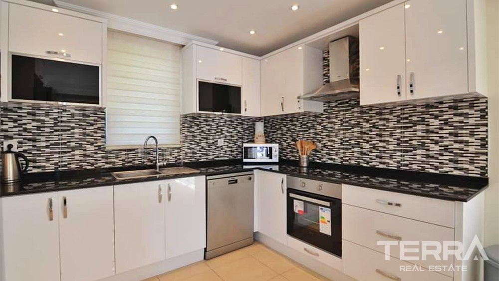 Luxury Villa in Fethiye Ovacık for Sale with Private Pool and Garden - 34253