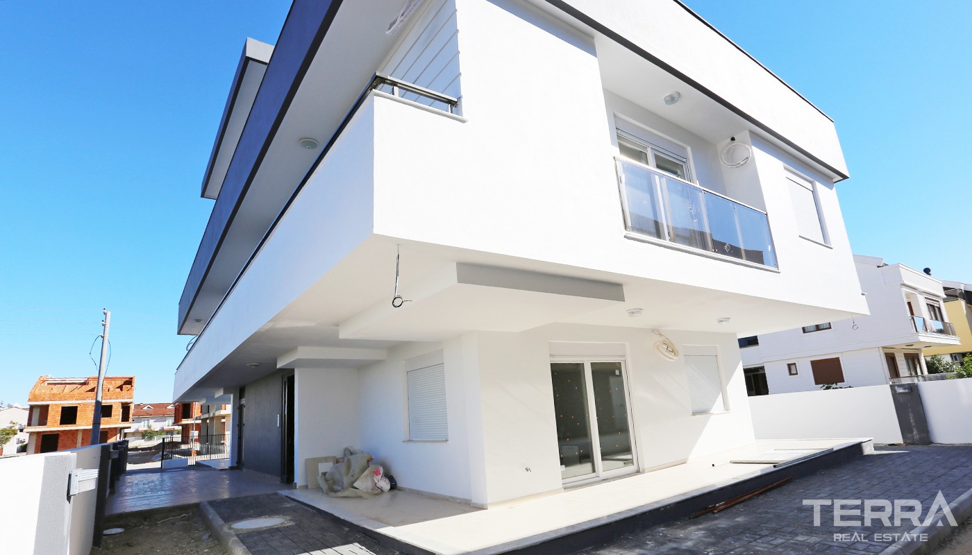 New Apartments for Sale with Prime Location in Antalya Lara - 34359