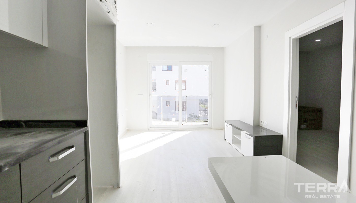 New Apartments for Sale with Prime Location in Antalya Lara - 34367