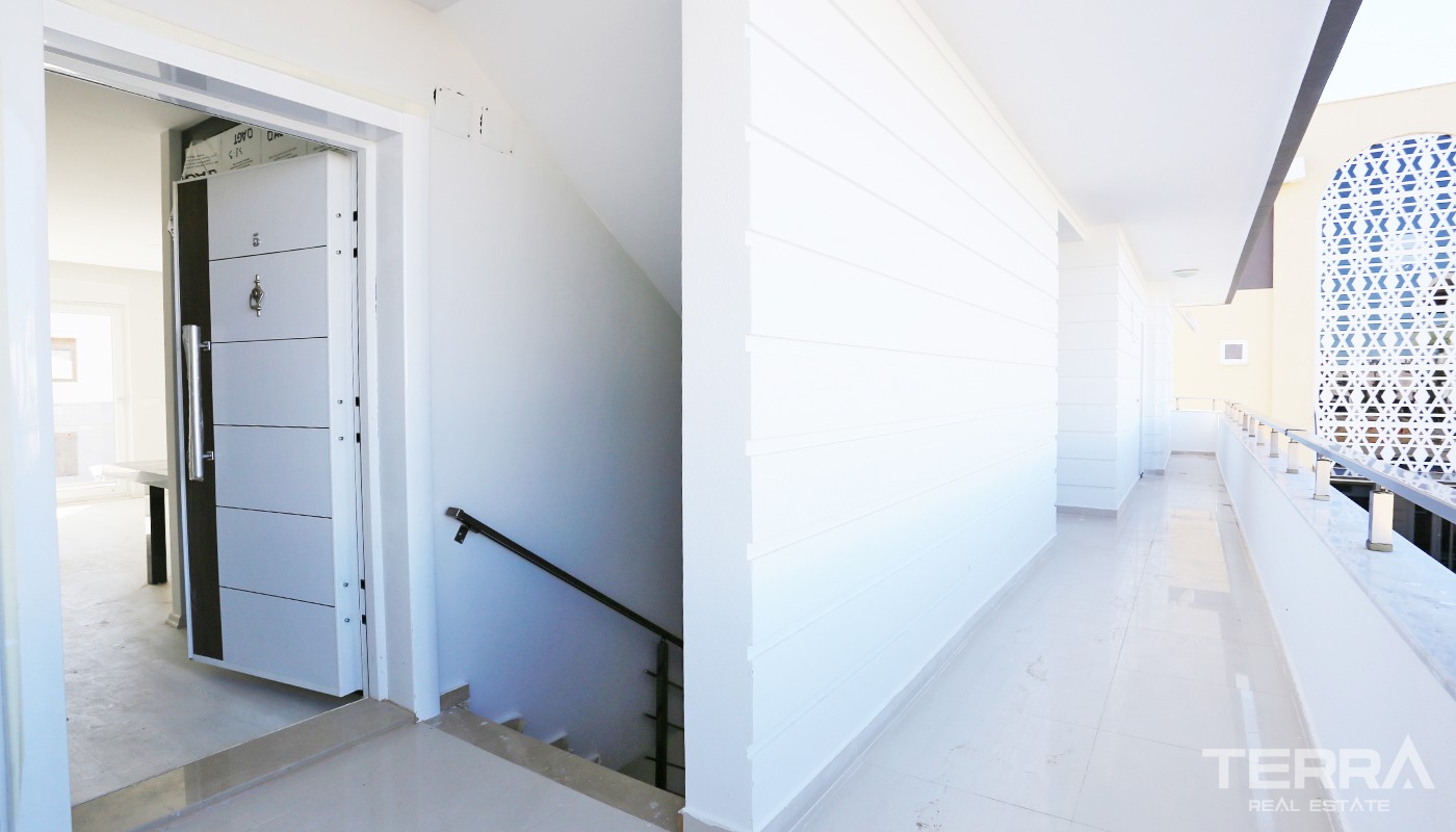 New Apartments for Sale with Prime Location in Antalya Lara - 34379