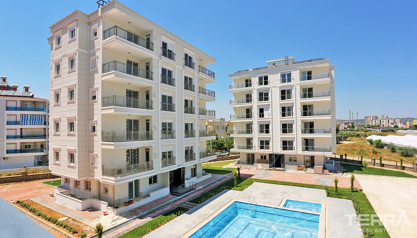 Recently-completed Antalya Apartments in Kepez near Amenities