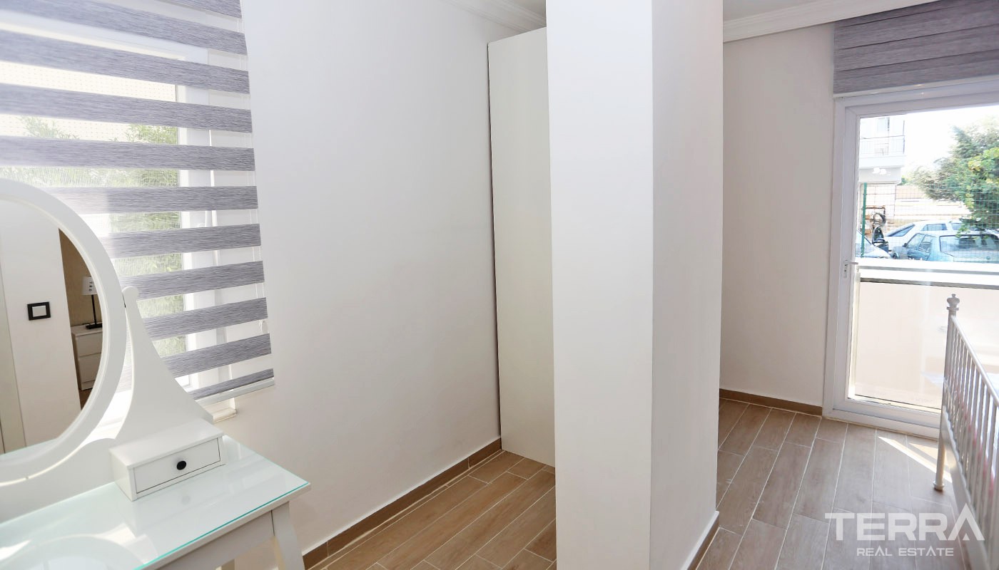 Modern Konyaaltı Apartments for Sale Located 500 m from the Beach - 34457