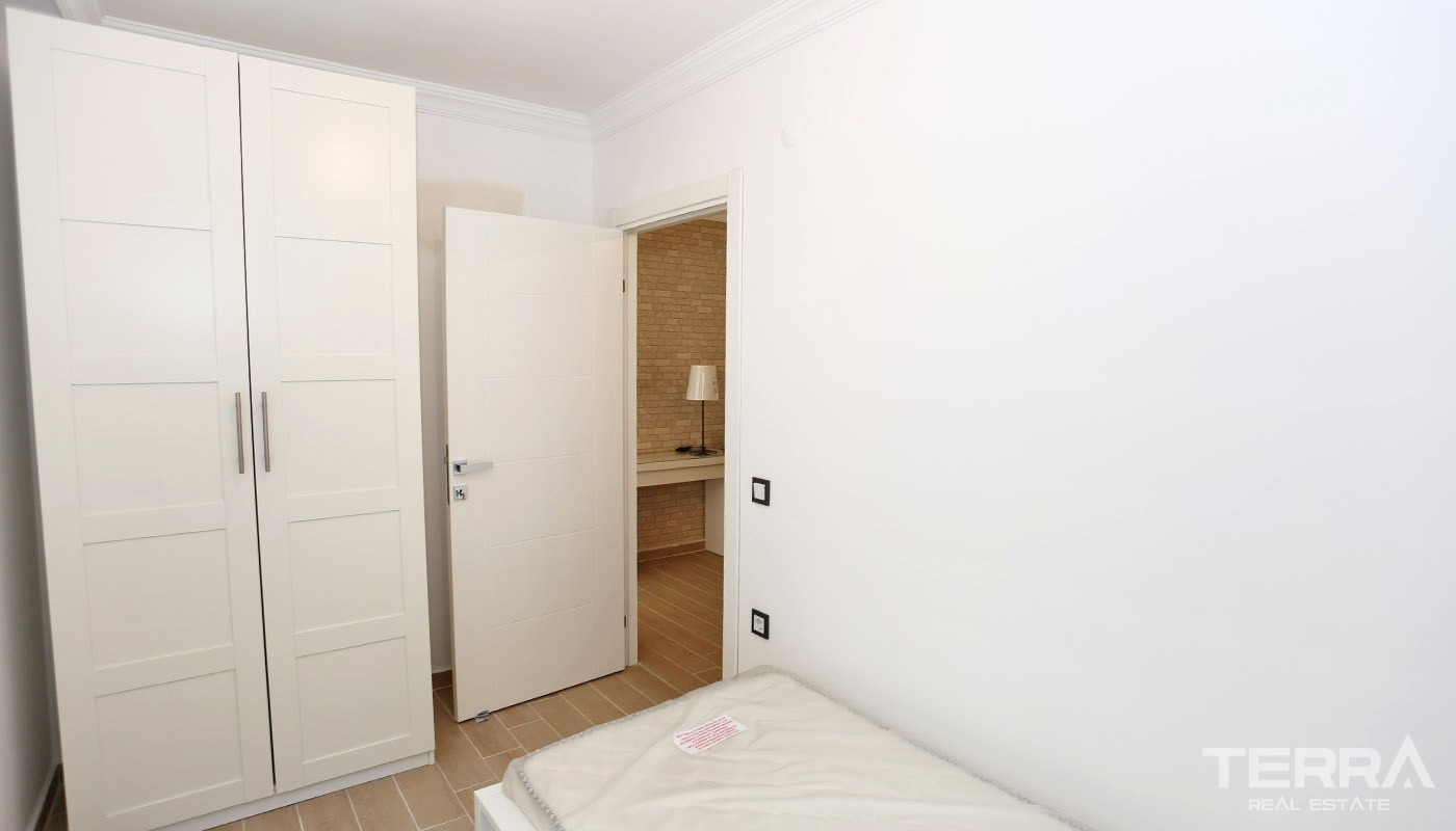Modern Konyaaltı Apartments for Sale Located 500 m from the Beach - 34462