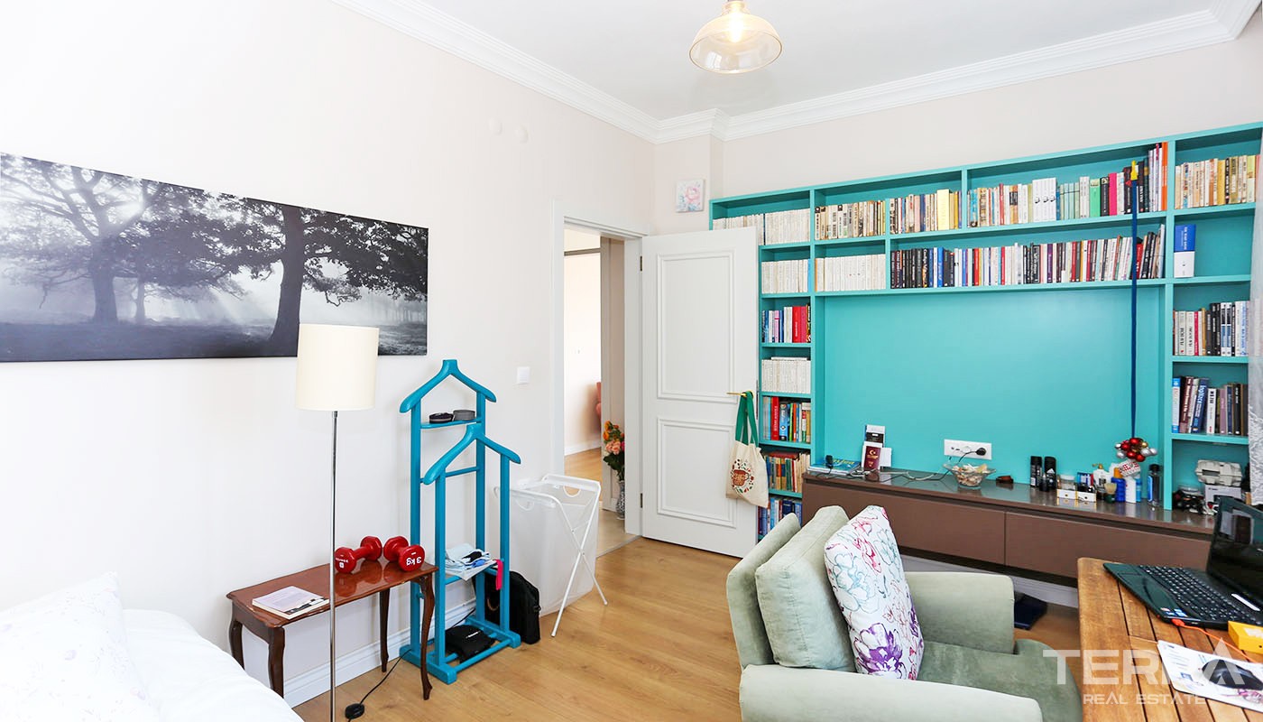 Resale Detached House with Spacious Garden in Döşemealtı Antalya - 34481