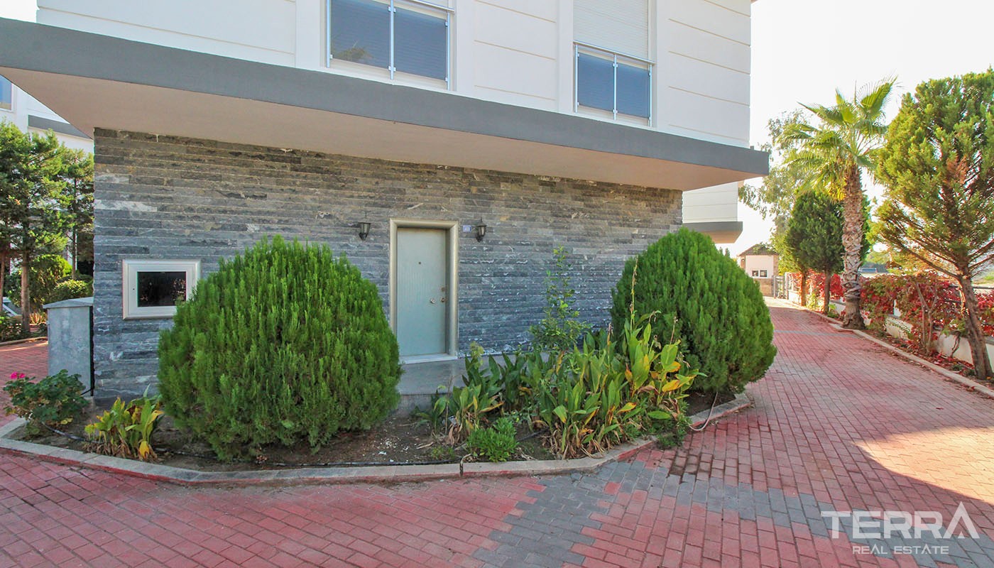 High-quality Villas in Antalya Located at a Prestigious area in Lara - 34599
