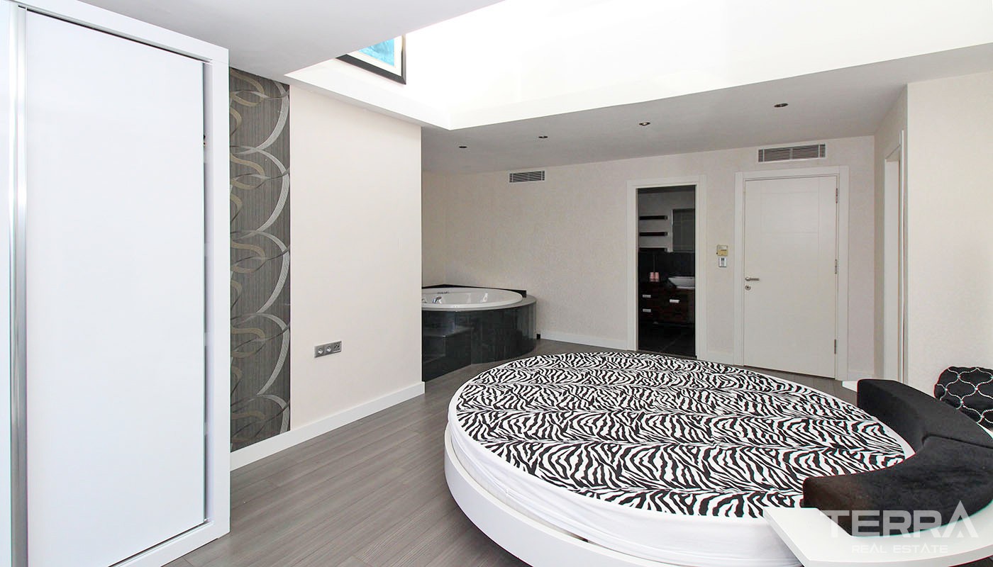 High-quality Villas in Antalya Located at a Prestigious area in Lara - 34601