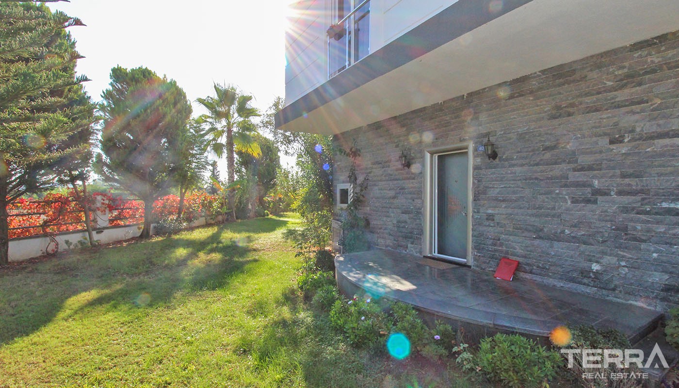 High-quality Villas in Antalya Located at a Prestigious area in Lara - 34611