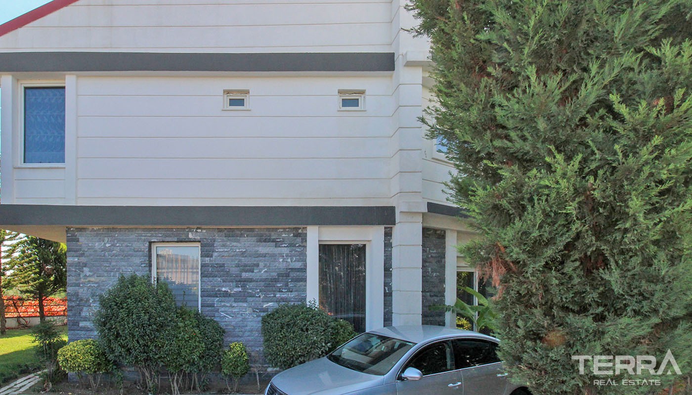 High-quality Villas in Antalya Located at a Prestigious area in Lara - 34612