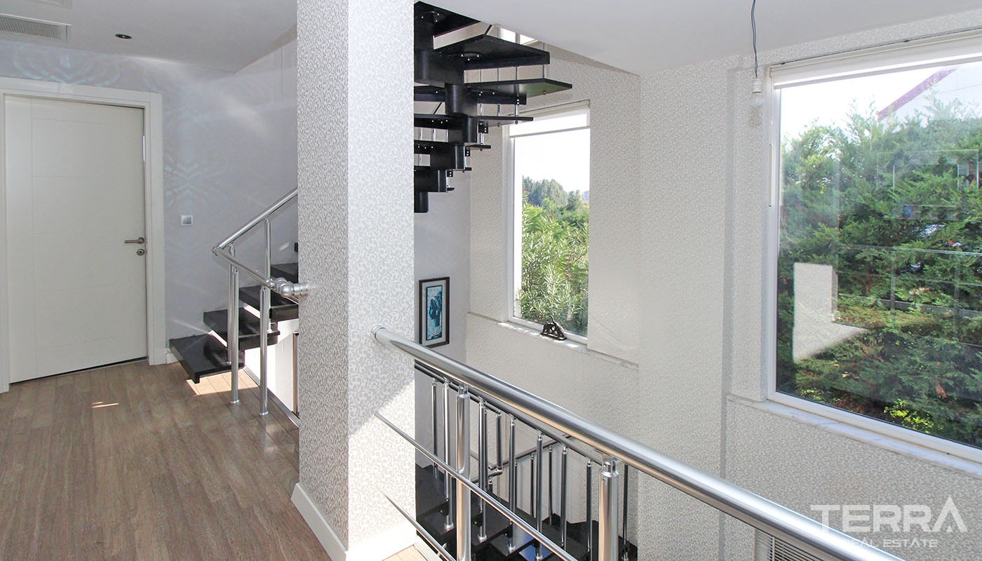 High-quality Villas in Antalya Located at a Prestigious area in Lara - 34614