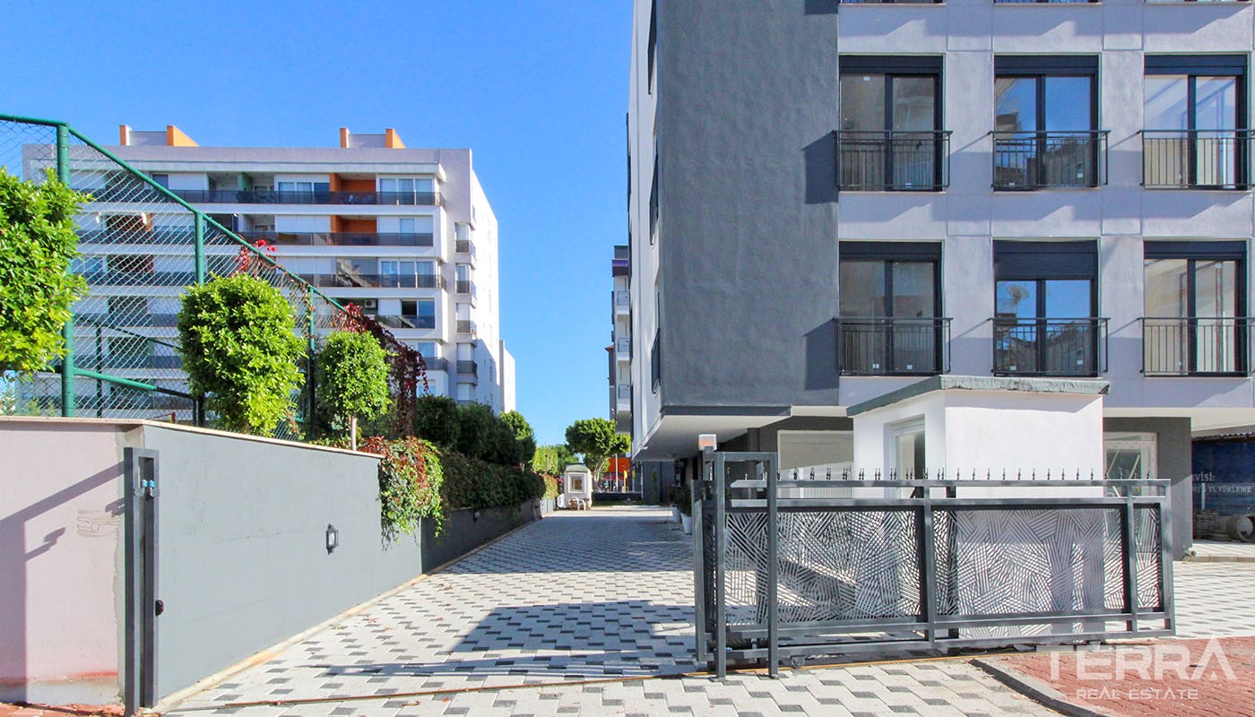 Affordable Apartments in Antalya Centrally Located in Aspendos Bulvari - 34620
