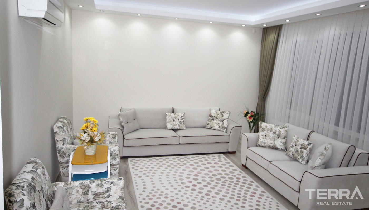 Resale Detached House in Antalya Döşemealtı with Private Pool - 34814