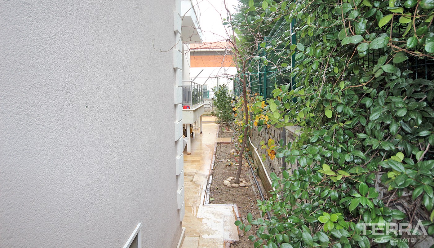 Resale Detached House in Antalya Döşemealtı with Private Pool - 34820