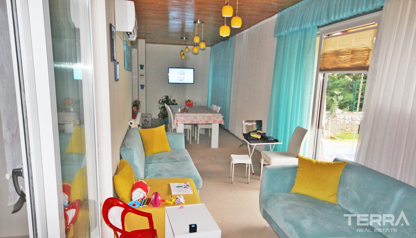 Resale Detached House in Antalya Döşemealtı with Private Pool - 34822