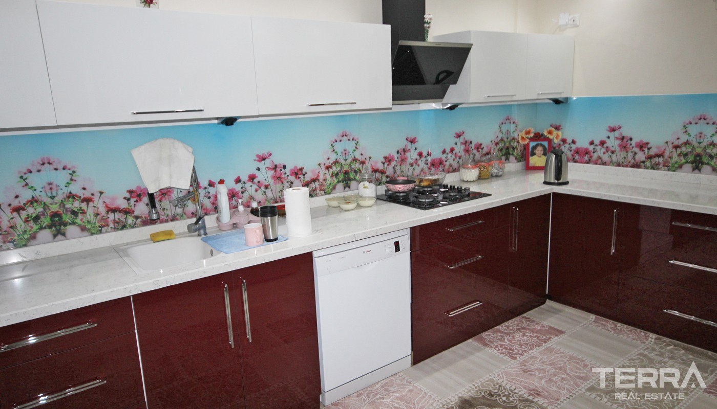Resale Detached House in Antalya Döşemealtı with Private Pool - 34829
