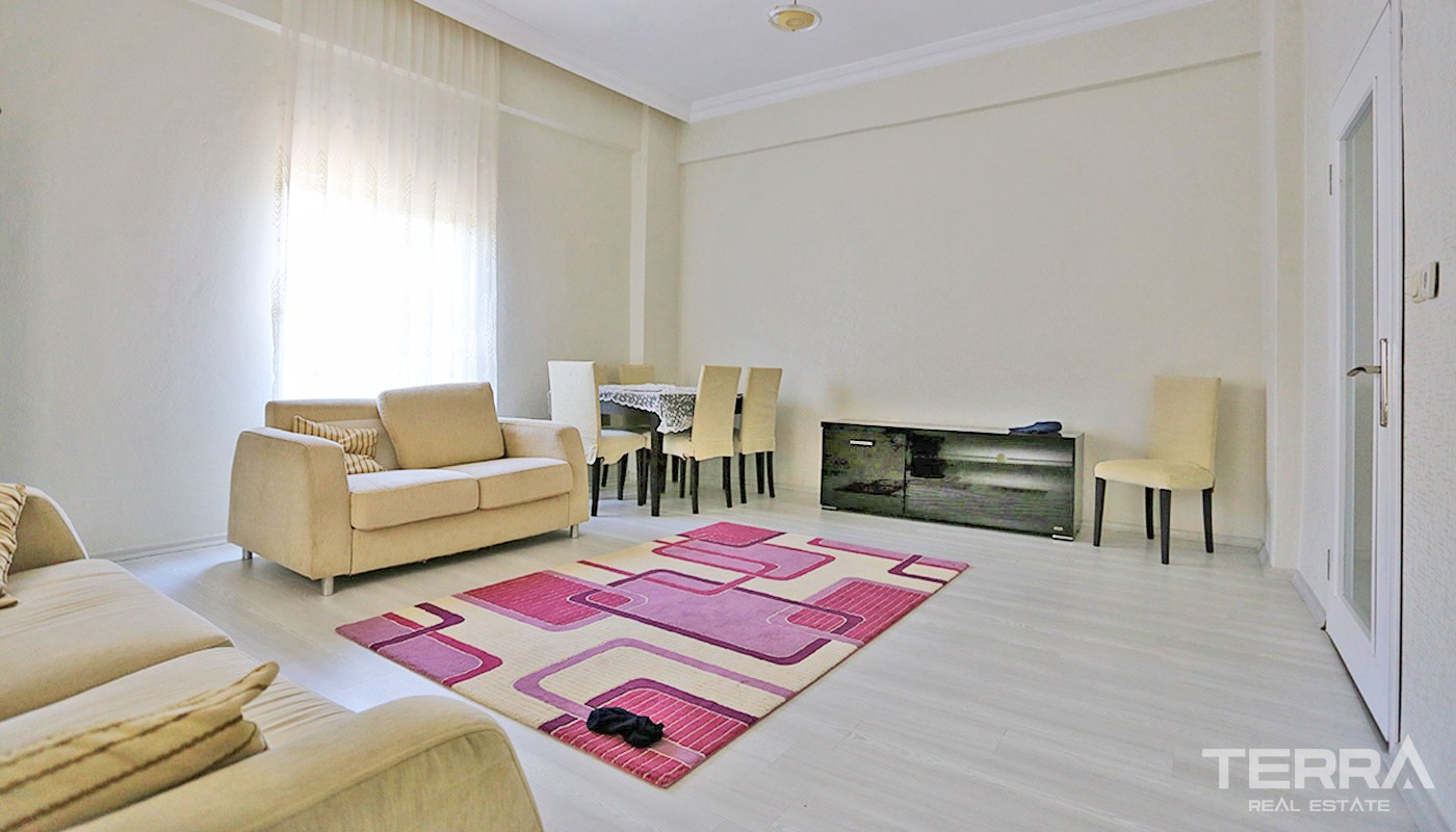 Resale House with Large Plot for Sale in Konyaaltı Antalya - 34855