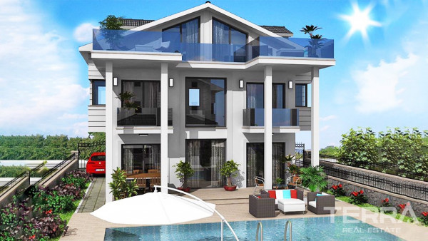 Villa Toute Neuve Avec Vue Montagne et Beau Jardin à Fethiye Ovacık