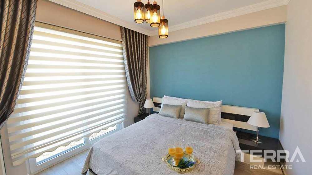 Recently-built Fethiye Flats with Central Location in Taşyaka - 35160