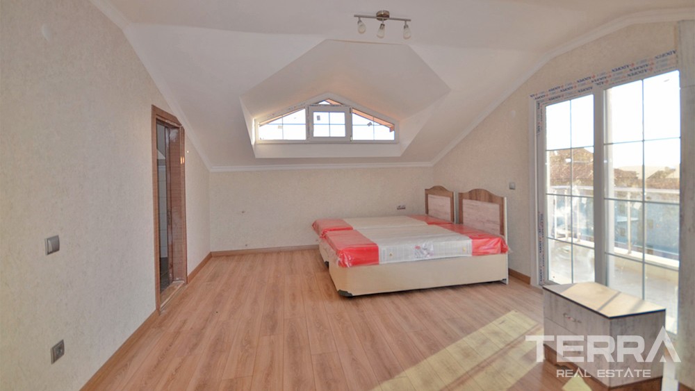 Key-ready Detached Villa with Private Garden and Pool in Ovacık - 35198