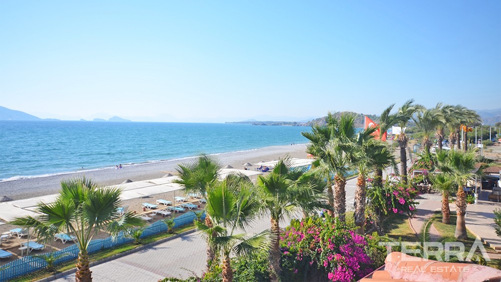 Seafront Villa with Private Pool and Garden in Çalış Fethiye - 35310