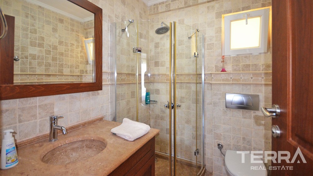 Seafront Villa with Private Pool and Garden in Çalış Fethiye - 35320