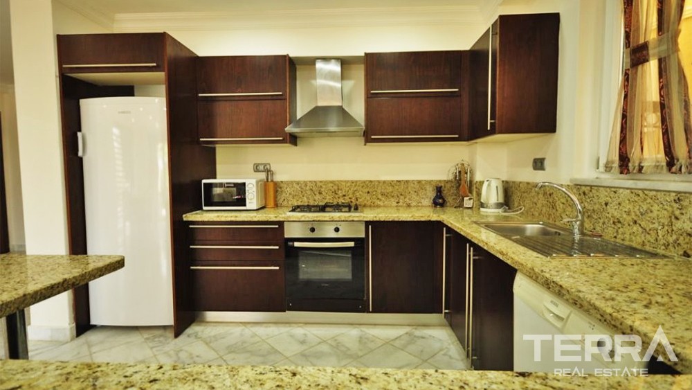 Seafront Villa with Private Pool and Garden in Çalış Fethiye - 35327