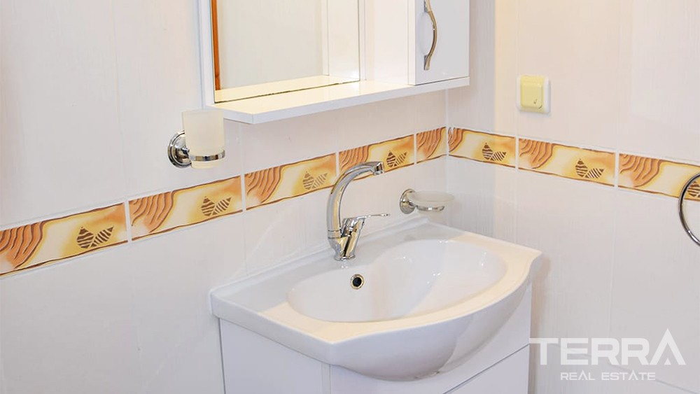 Affordable Penthouse Apartment in Fethiye 1 km from Çalış Beach - 35576