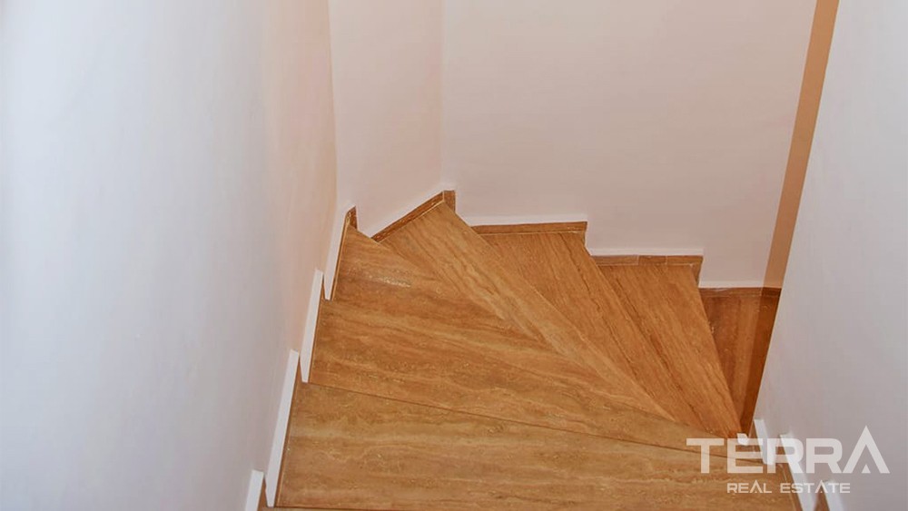 Affordable Penthouse Apartment in Fethiye 1 km from Çalış Beach - 35585