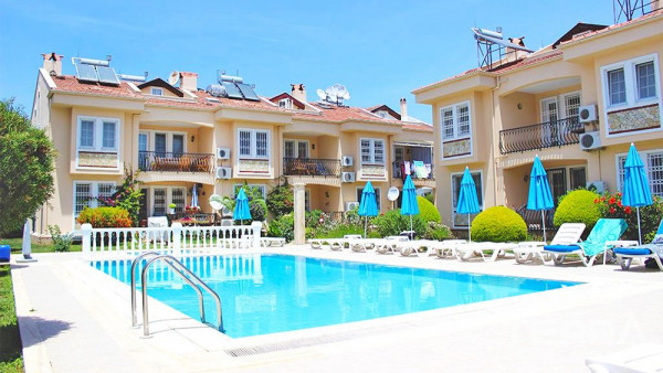 Penthouse Meublé Abordable à Fethiye à 1 km de la Plage Çalış