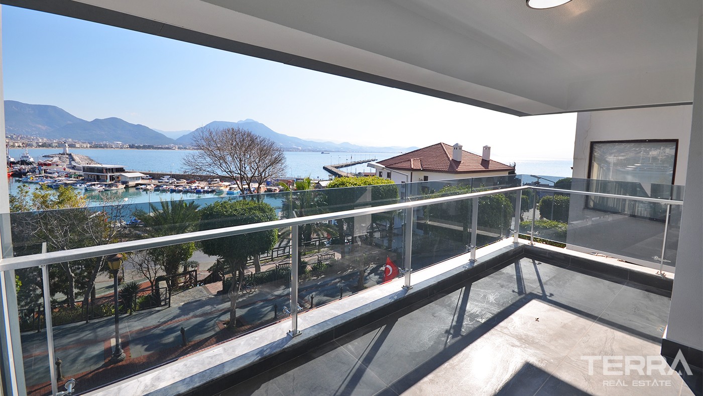 Seafront Apartment with Quality of Interiors in Alanya Center - 35890