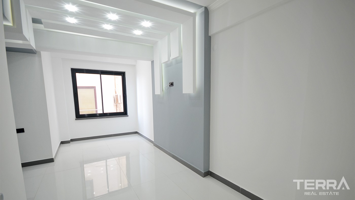 Seafront Apartment with Quality of Interiors in Alanya Center - 35892