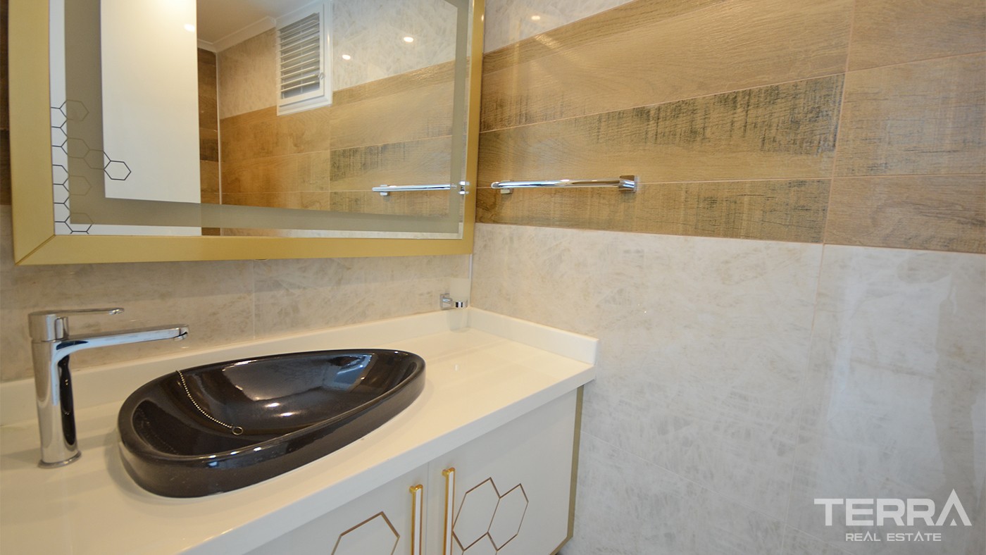 Exclusive Apartment in Alanya Centrally Located near the Harbour - 35923