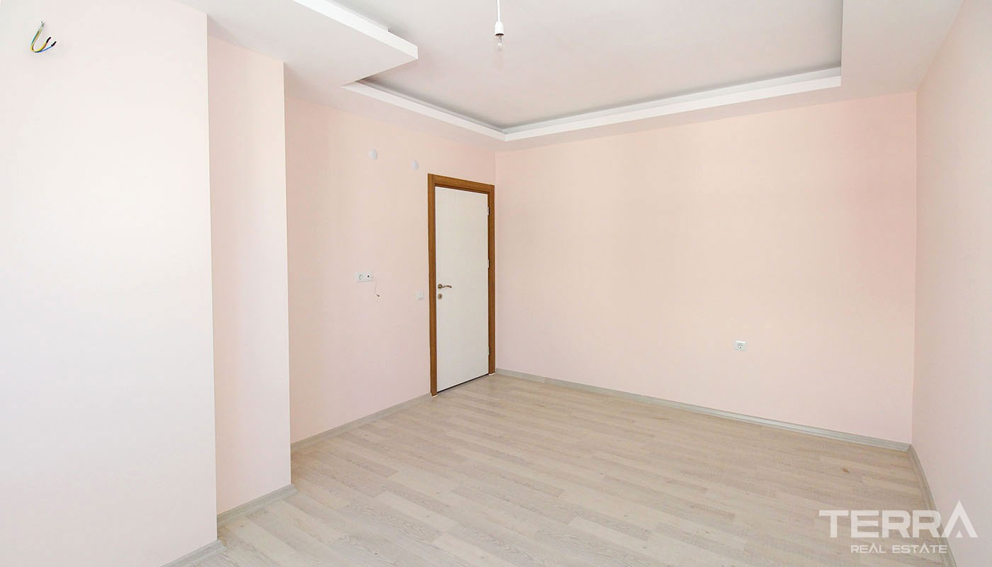 Family Flats for Sale with Central Location in Antalya - 35964
