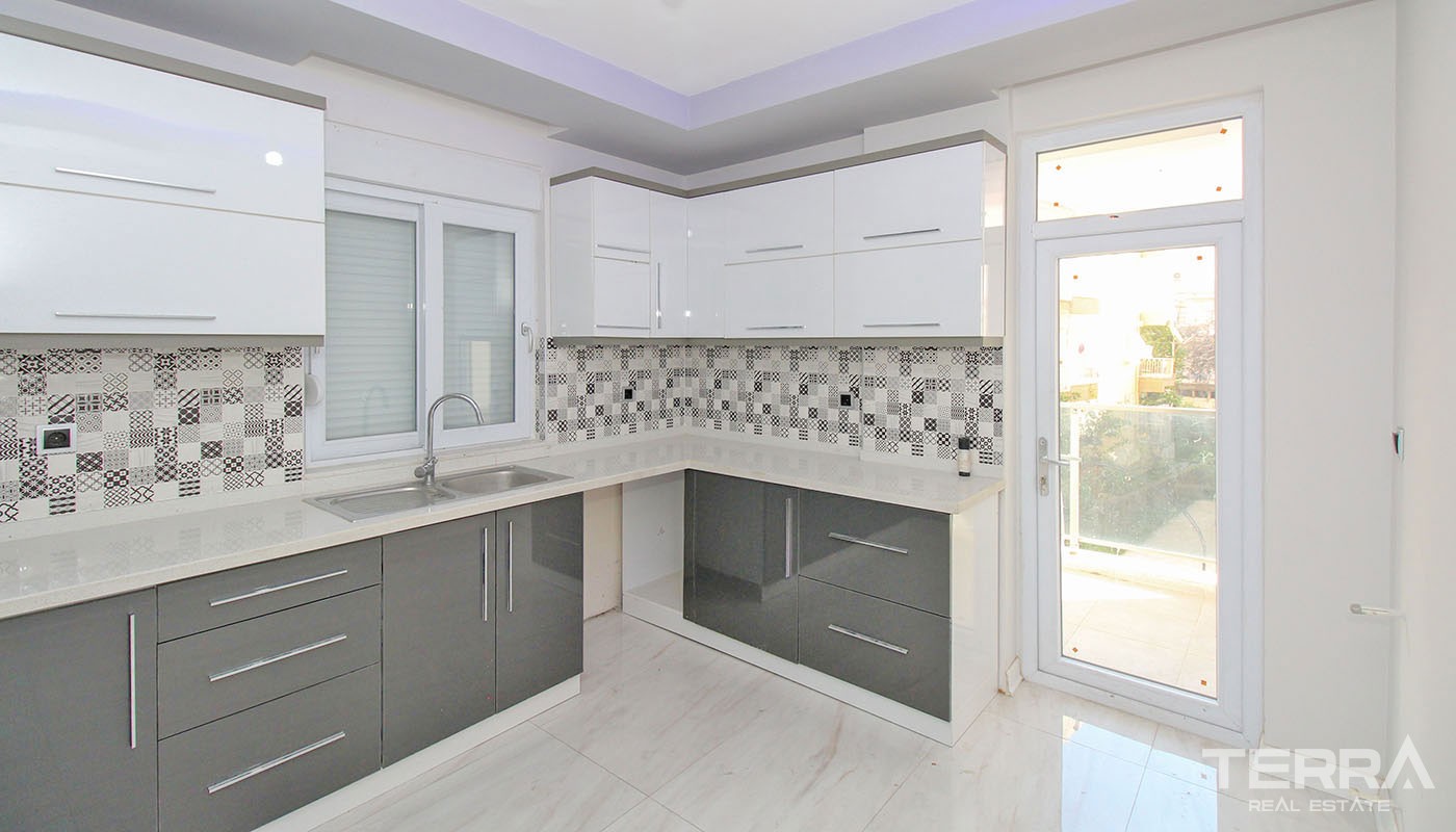 Bargain Apartments with Spacious Interiors for Sale in Antalya Centrum - 36083
