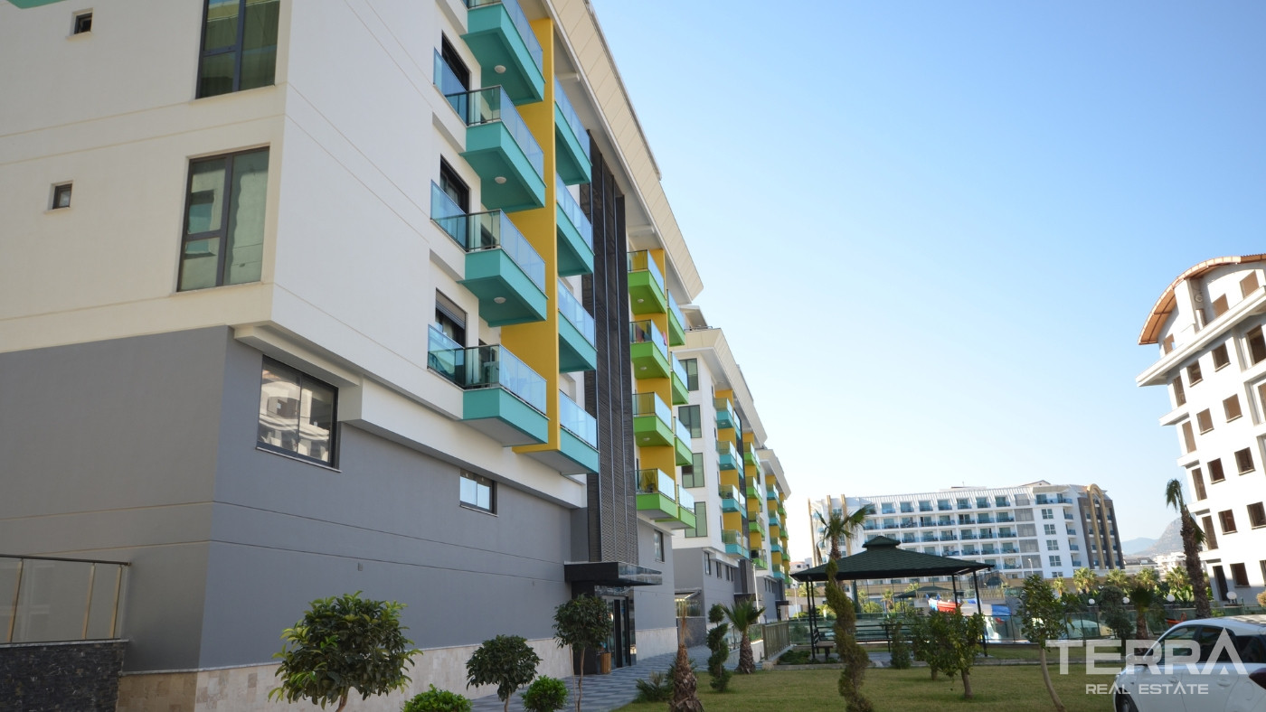 Modern Apartments in a Stunning Residence Only 100 m to Kargıcak Beach - 99896