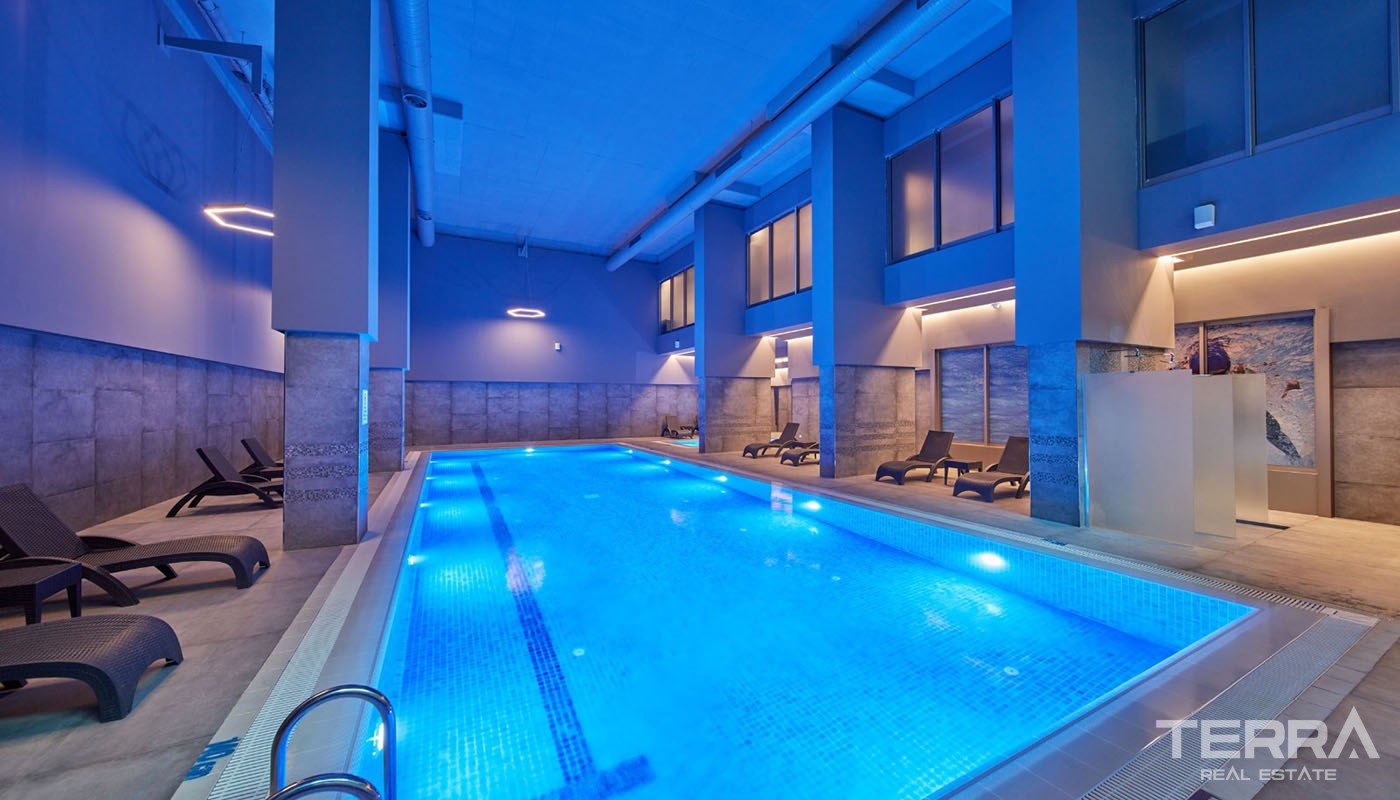 First-Class Apartments Close to Social Amenities in Küçükçekmece - 36890