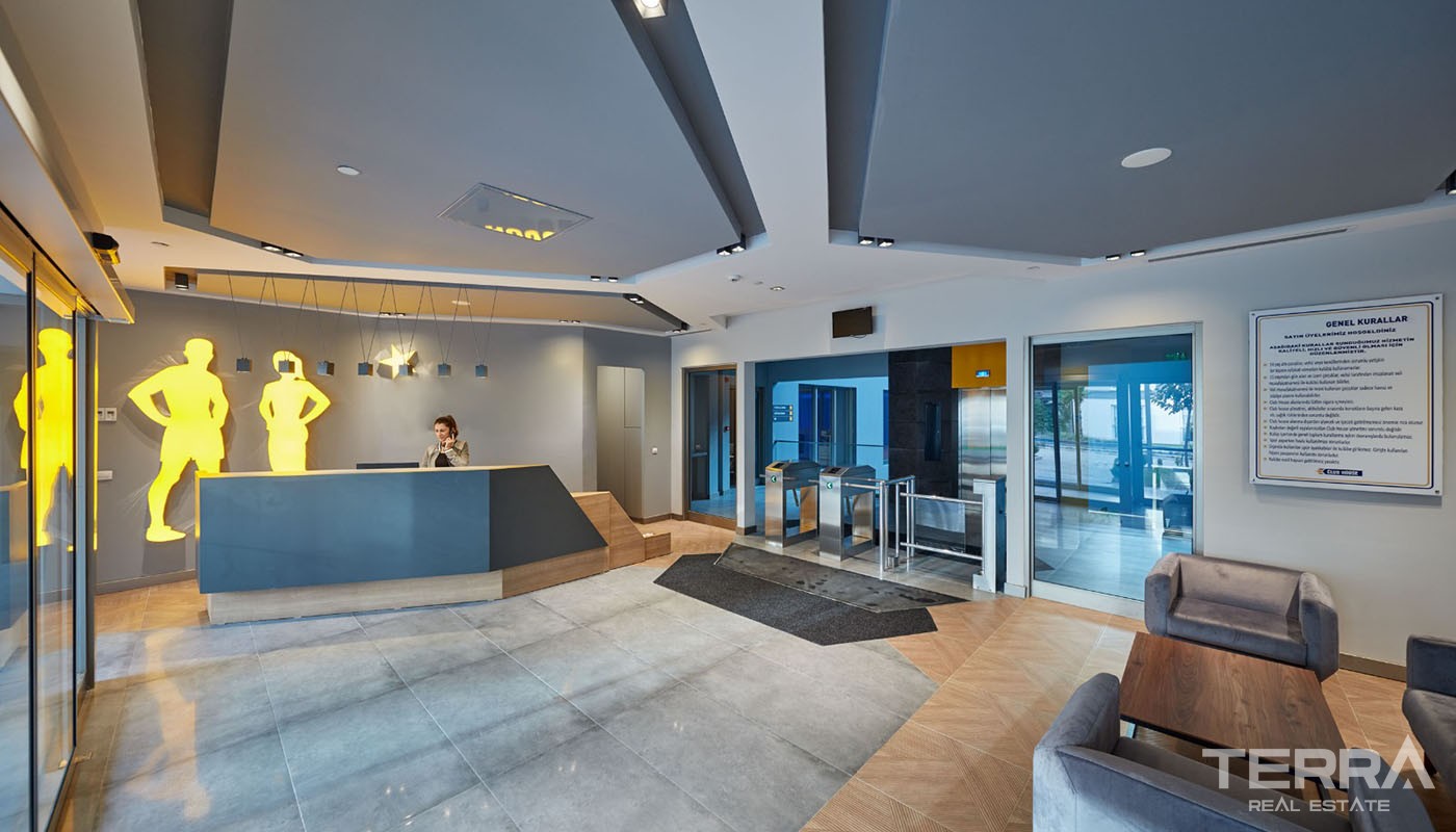 First-Class Apartments Close to Social Amenities in Küçükçekmece - 36896