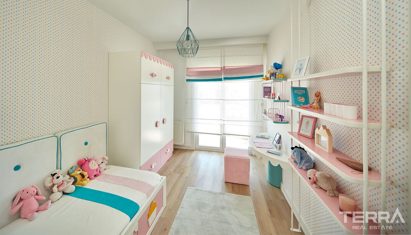 First-Class Apartments Close to Social Amenities in Küçükçekmece - 36924
