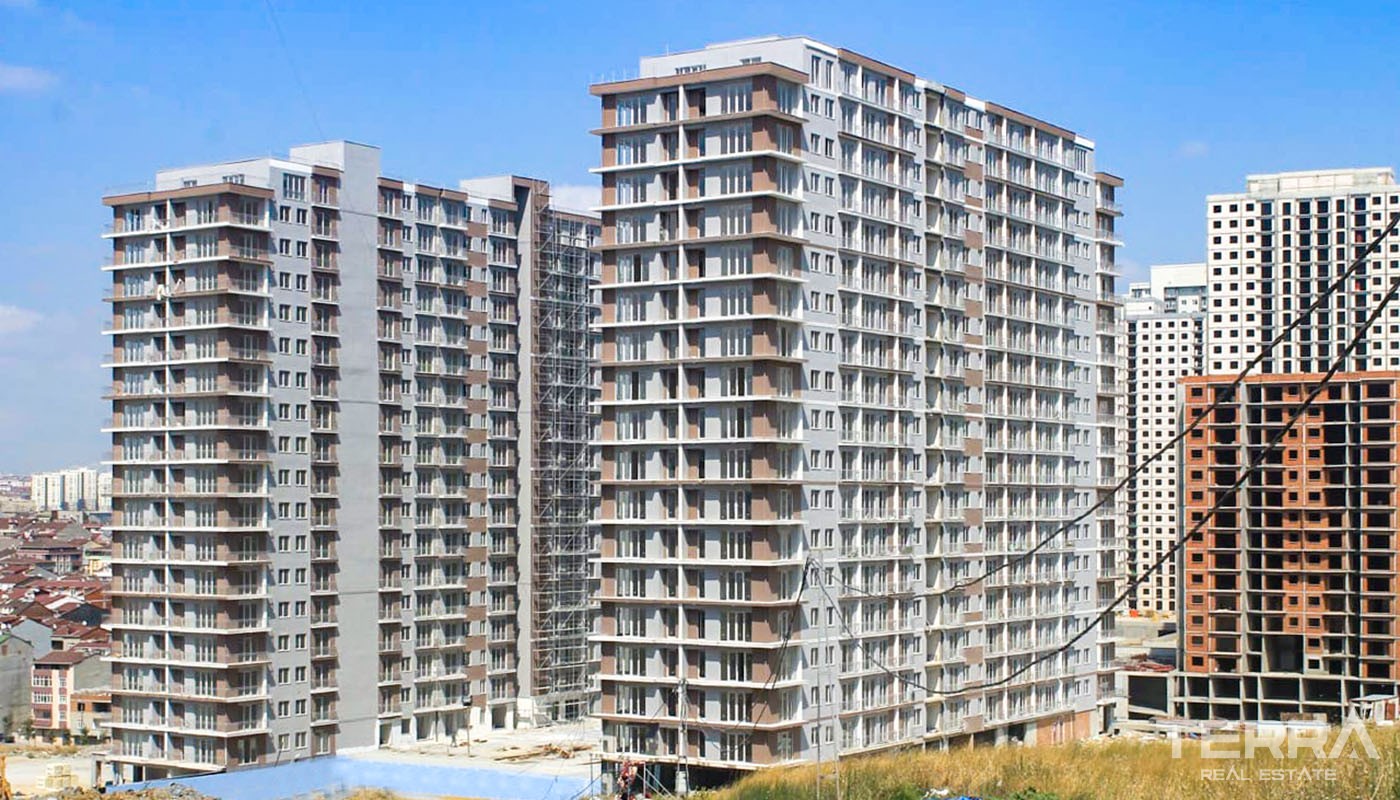3 Bedroom Apartments in Ready to Move-In Development in Esenyurt - 37432