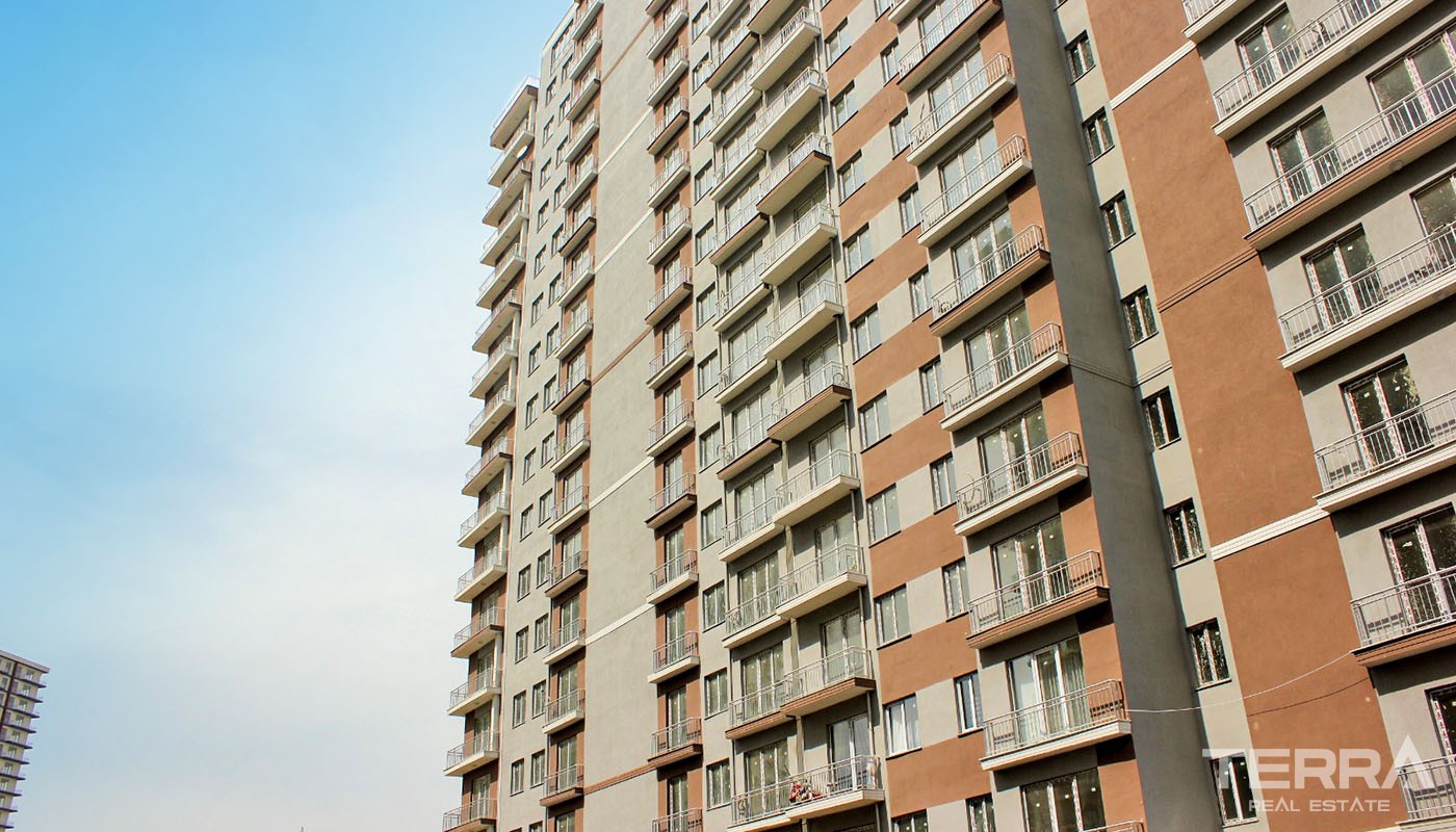 3 Bedroom Apartments in Ready to Move-In Development in Esenyurt - 37434