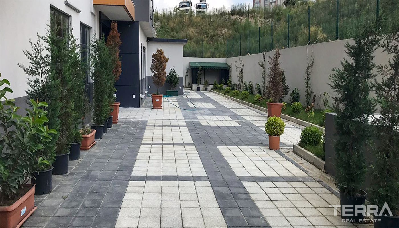 Modern Apartments Close to Metro Station in Istanbul Bağcılar - 37439